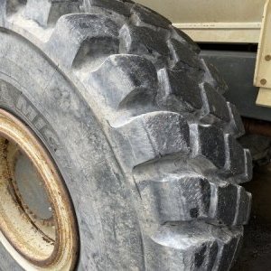 foto dumper na 15.5m3/25t Terex pneu ZÁNOVNÍ Michelin