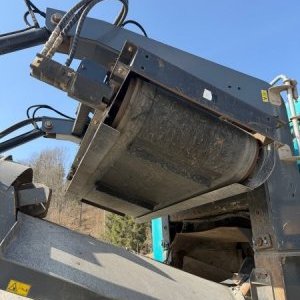 foto 49t mobil drtič 400t/h čelist Terex Powerscreen Premiertrak