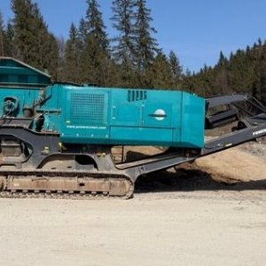 foto 49t mobil drtič 400t/h čelist Terex Powerscreen Premiertrak
