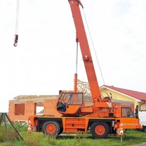foto 30t/32m autojeřáb 4x4x4 Terex PPM ATT350